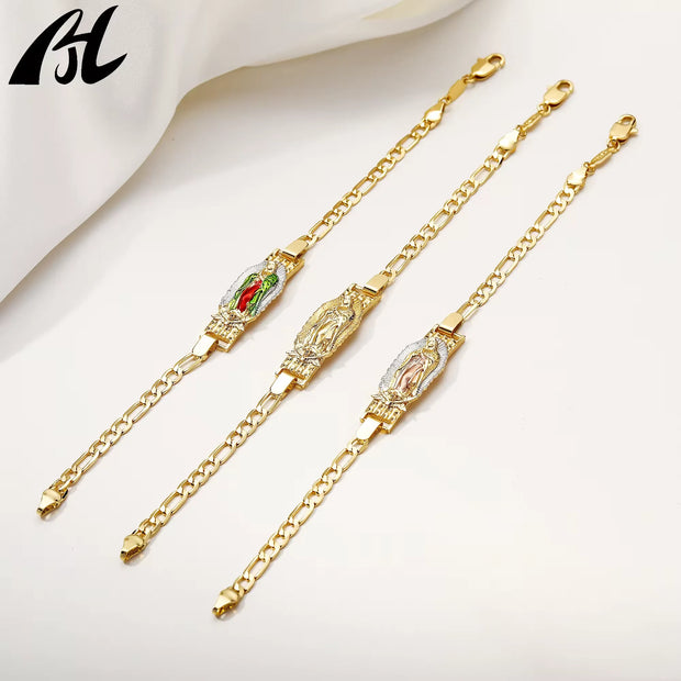 Virgen de Guadalupe Figaro Pulsera – Three-Tone Brass Charm